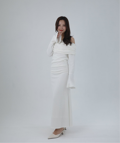 モデル身長：155cm　サイズ：S　カラー：white