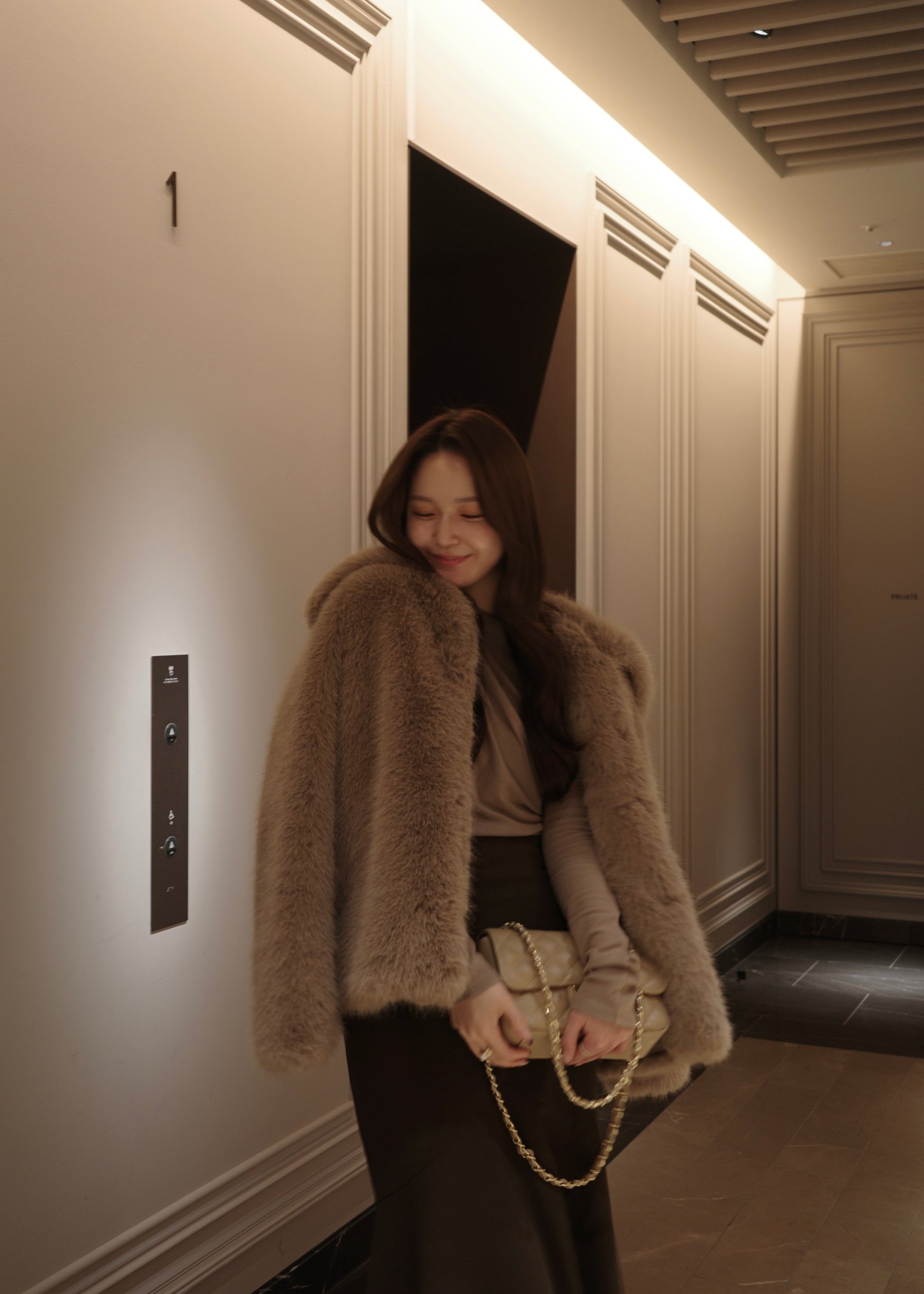 モデル身長：167cm カラー：mocha