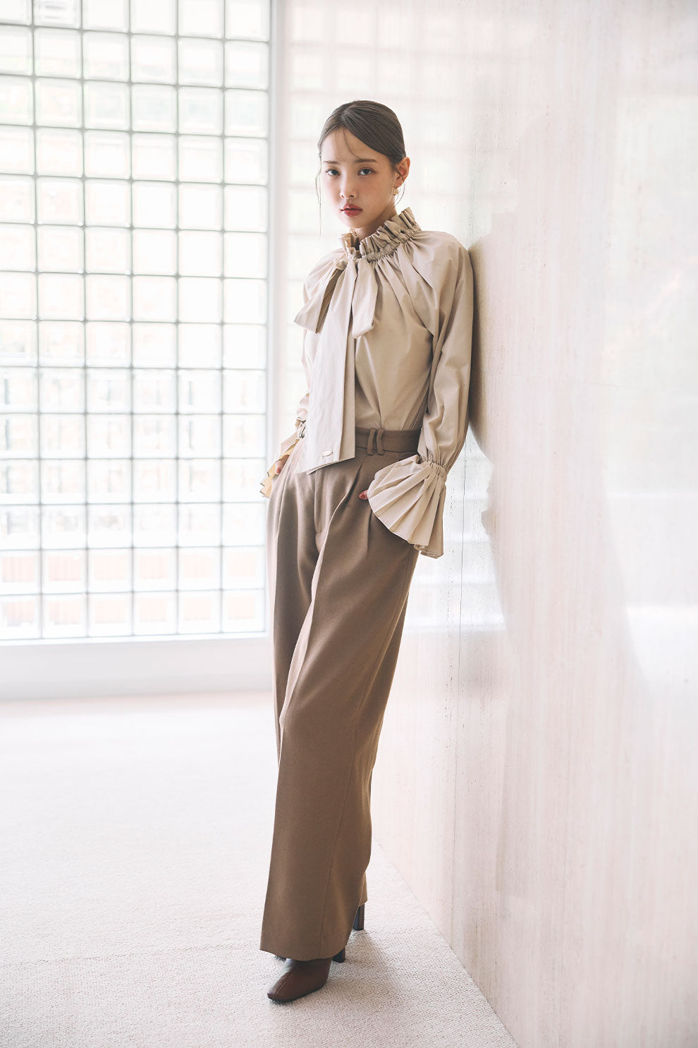 モデル身長：172cm サイズ：M カラー：camel