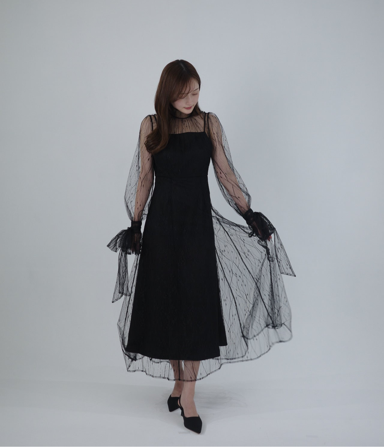 M(プロフ必読願います)さま専用です☆DAKS 総レース ワンピース 42 M M(プロフ必読願います)さま専用です☆DAKS 総レース ワンピース 42 M