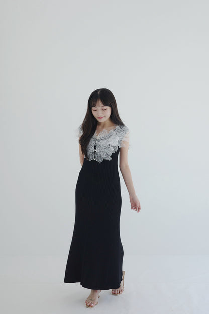 着用モデル：156cm  カラー：black サイズ：SS