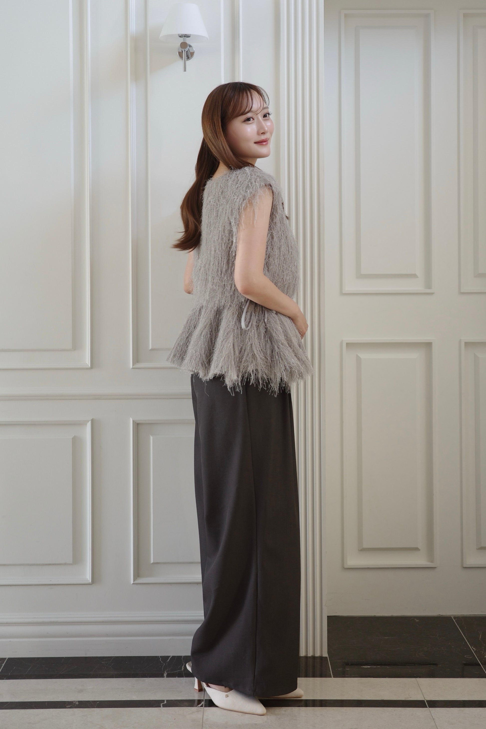 モデル身長：166cm　トップスカラー：grey　ボトムカラー：grey　ボトムサイズ：M