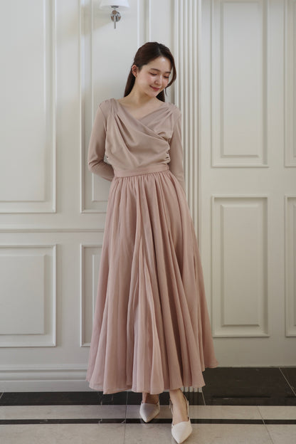 モデル身長：167cm　カラー：pink beige　サイズ：M