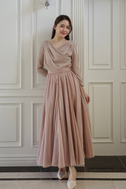 モデル身長：167cm　カラー：pink beige　サイズ：M