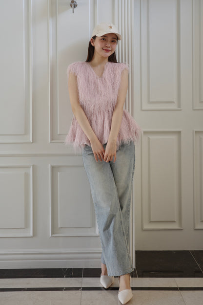 モデル身長：167cm　トップスカラー：pink