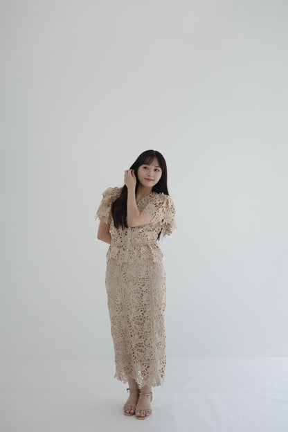 着用モデル：156cm カラー：beige 【ボトムス】サイズ：SS