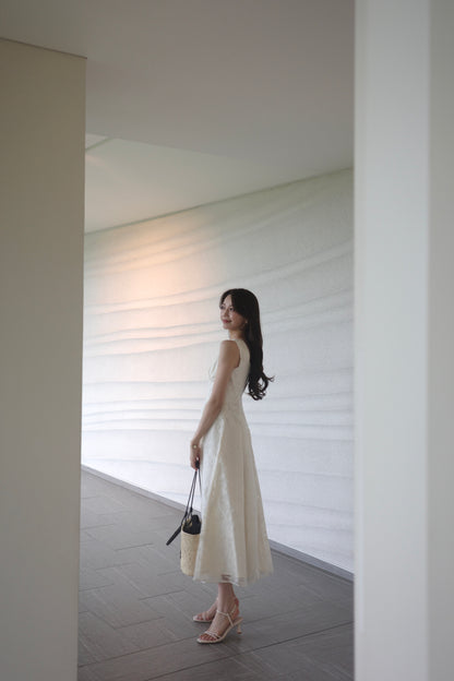 モデル身長：171cm カラー：off white サイズ：MM