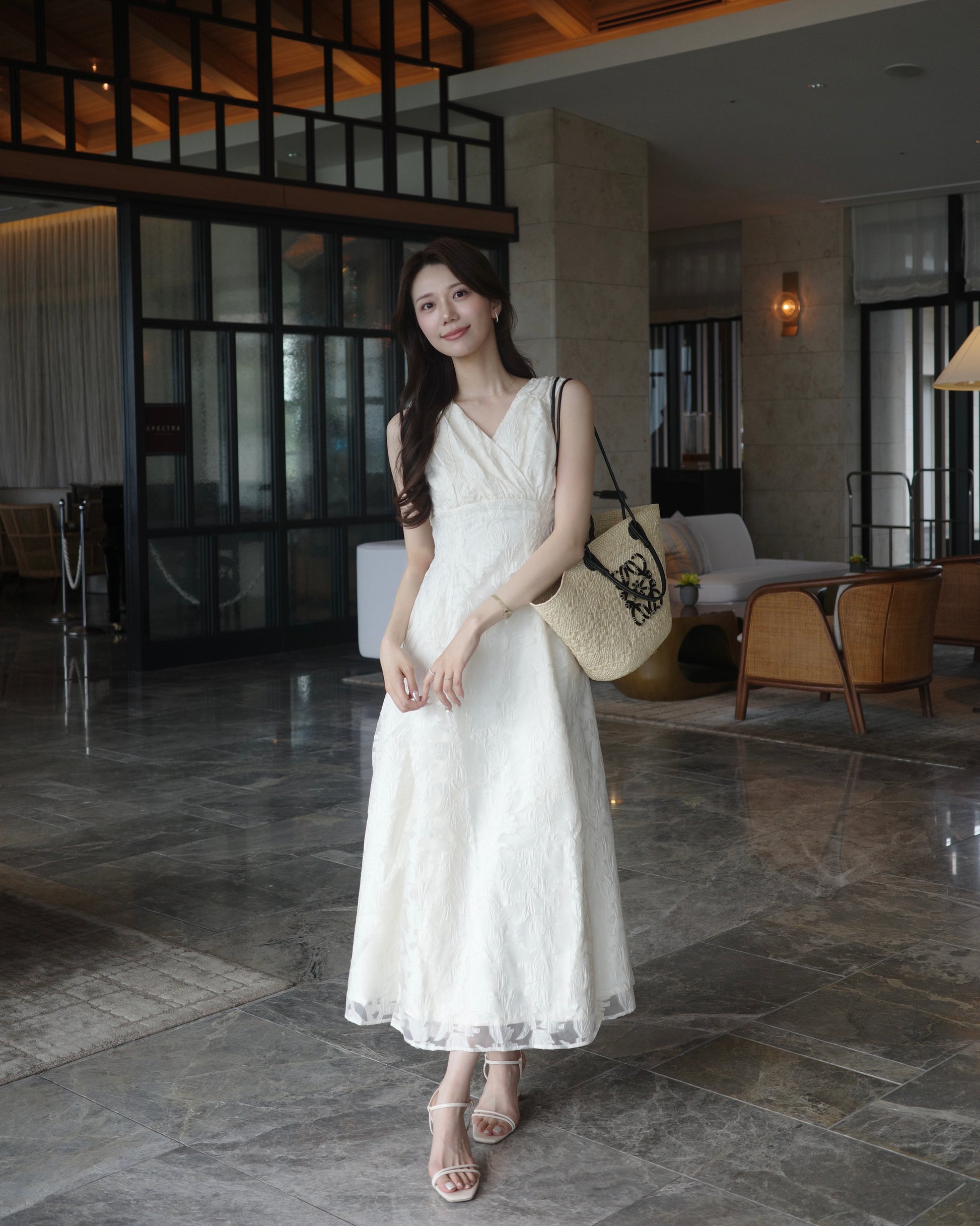 モデル身長：171cm カラー：off white サイズ：MM