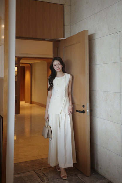 着用モデル：171cm カラー：ivory 【ボトムス】サイズ：MM【バッグ】カラー：beige