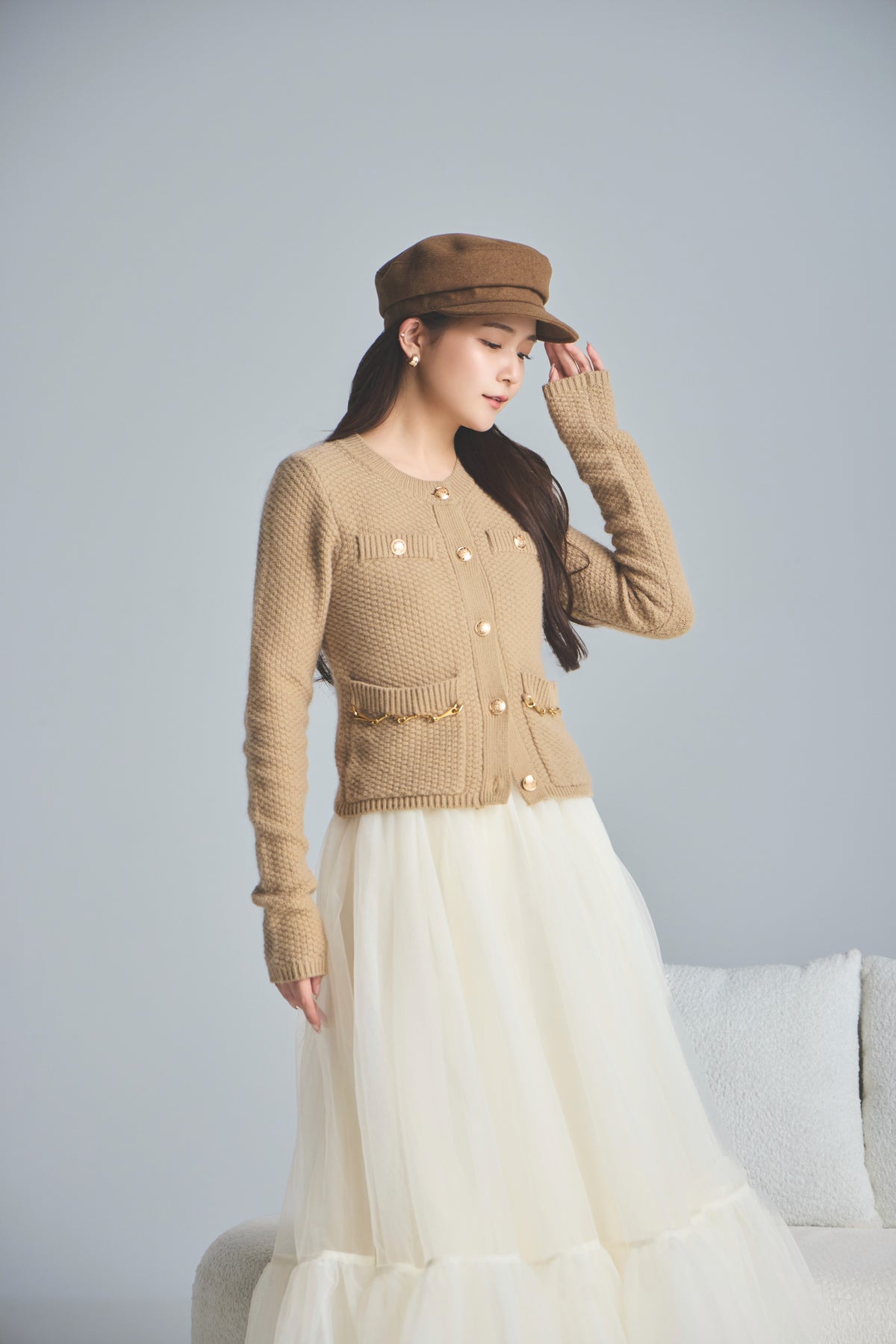 モデル身長：167cm 【トップス】カラー：camel 【ボトムス】カラー：off white サイズ：SS 【アクセサリー】カラー：camel