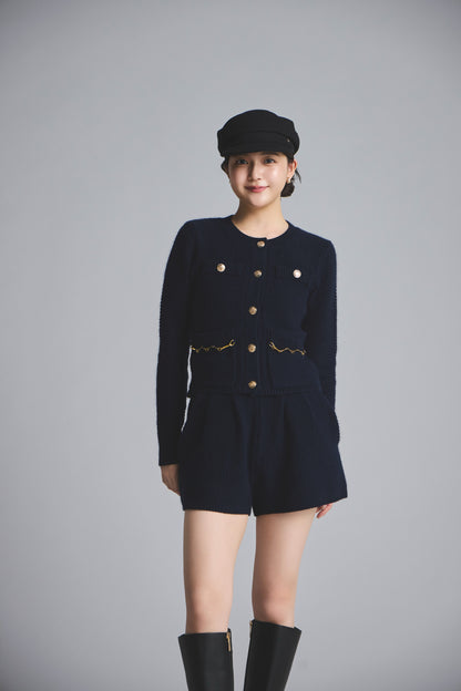 モデル身長：167cm 【トップス】カラー：navy 【ボトムス】カラー：navy サイズ：SS 【アクセサリー】カラー：black