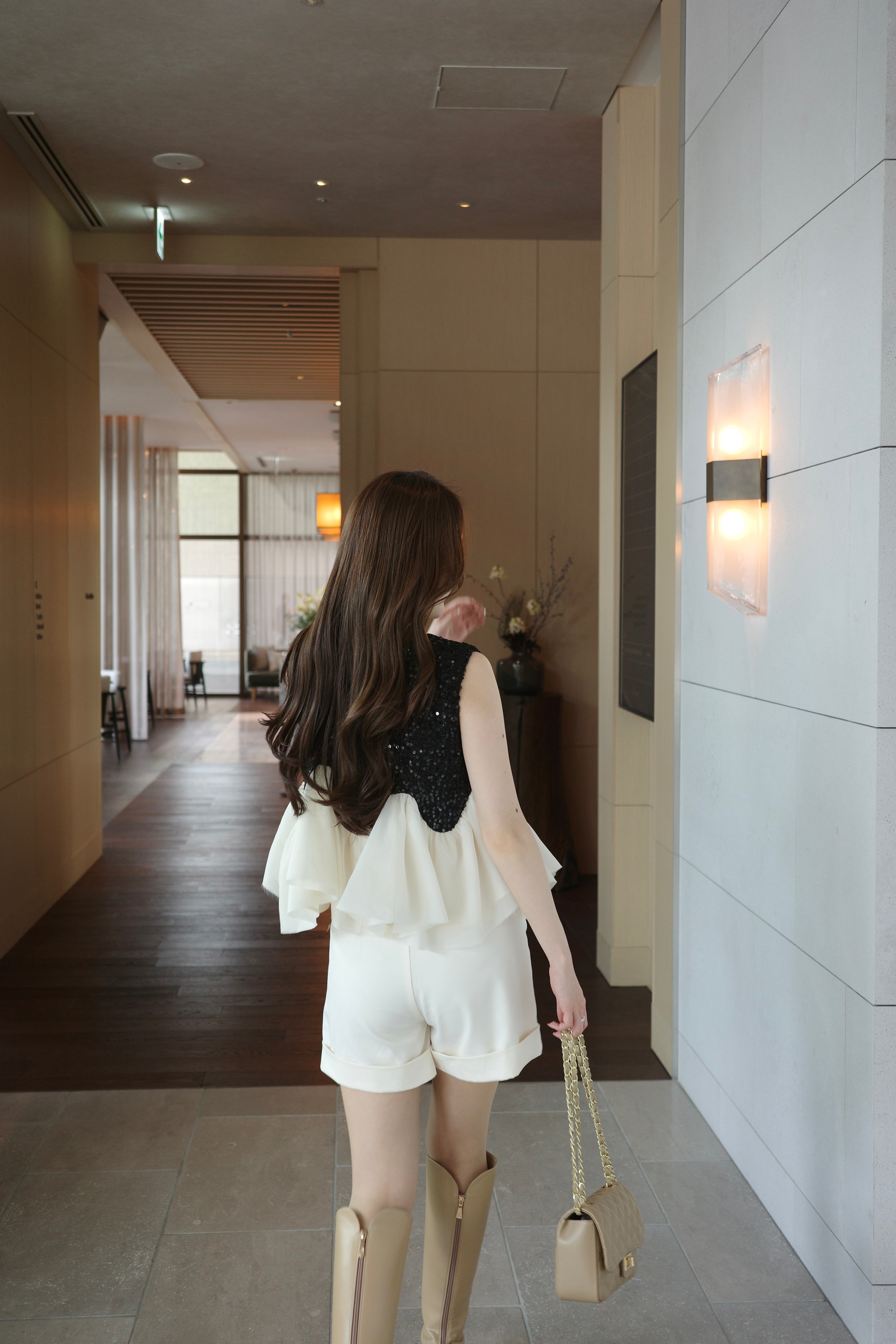 スパークル ツイード ペプラムトップス – poláura OFFICIAL ONLINE STORE