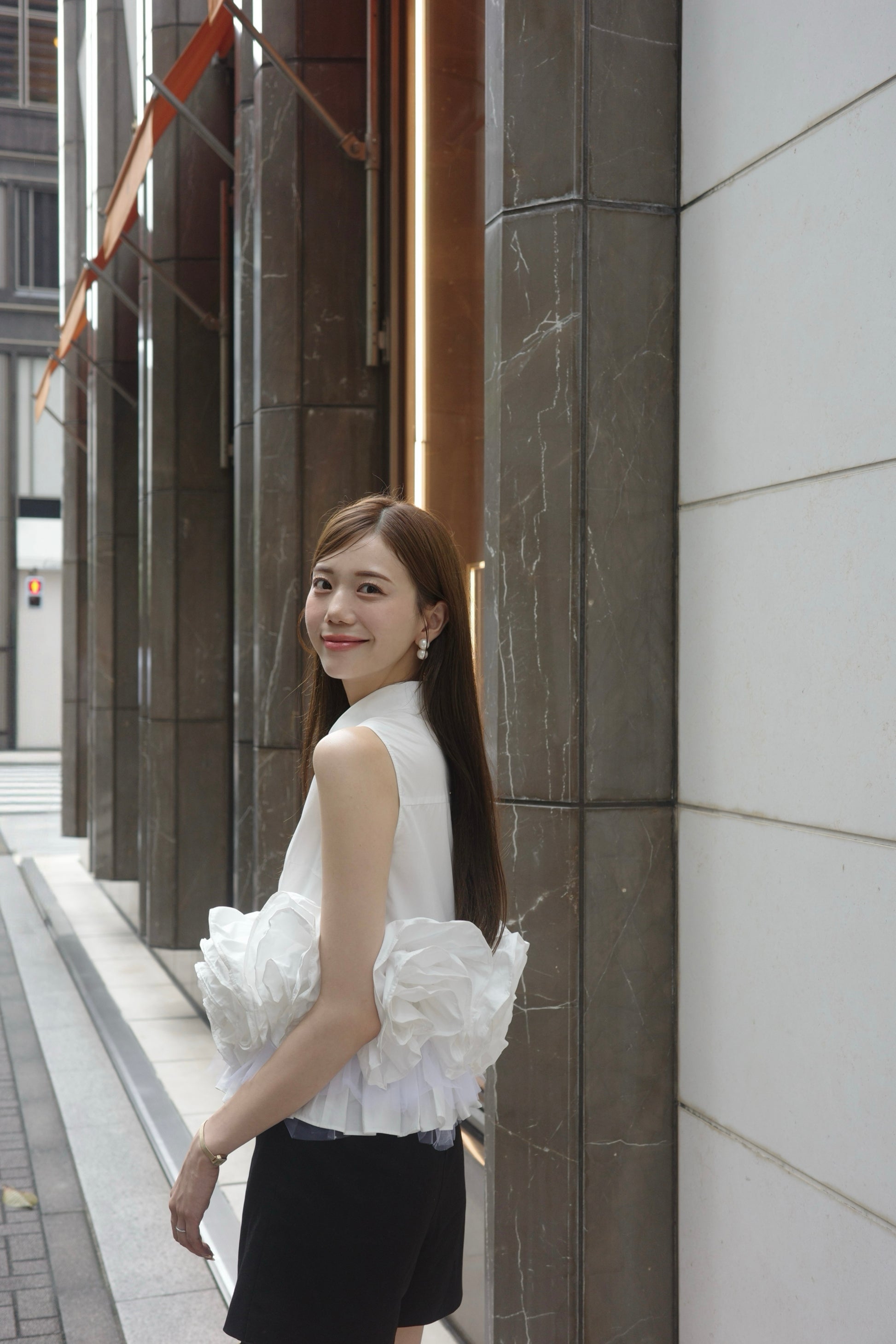 着用モデル：171cm カラー：white