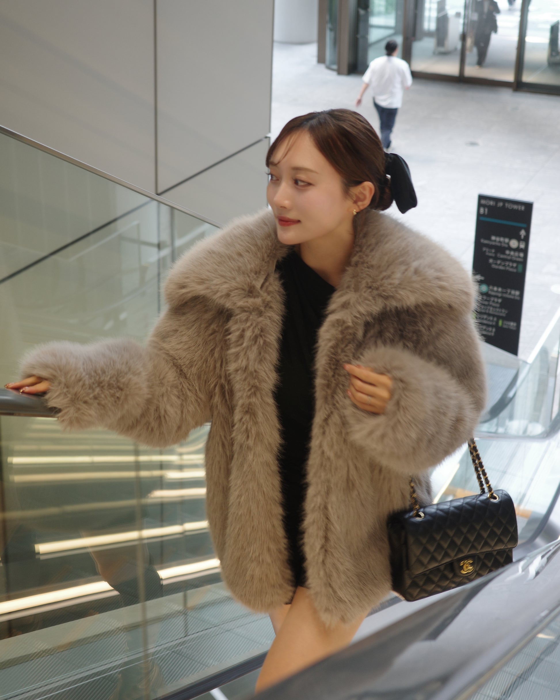 モデル身長：166cm カラー：grey