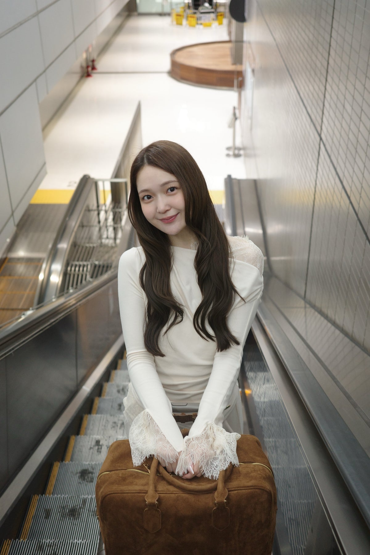 着用モデル：167cm カラー：ivory