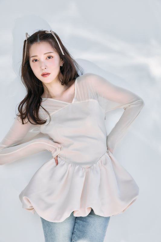 モデル身長:160cm サイズ:FREE カラー:ivory