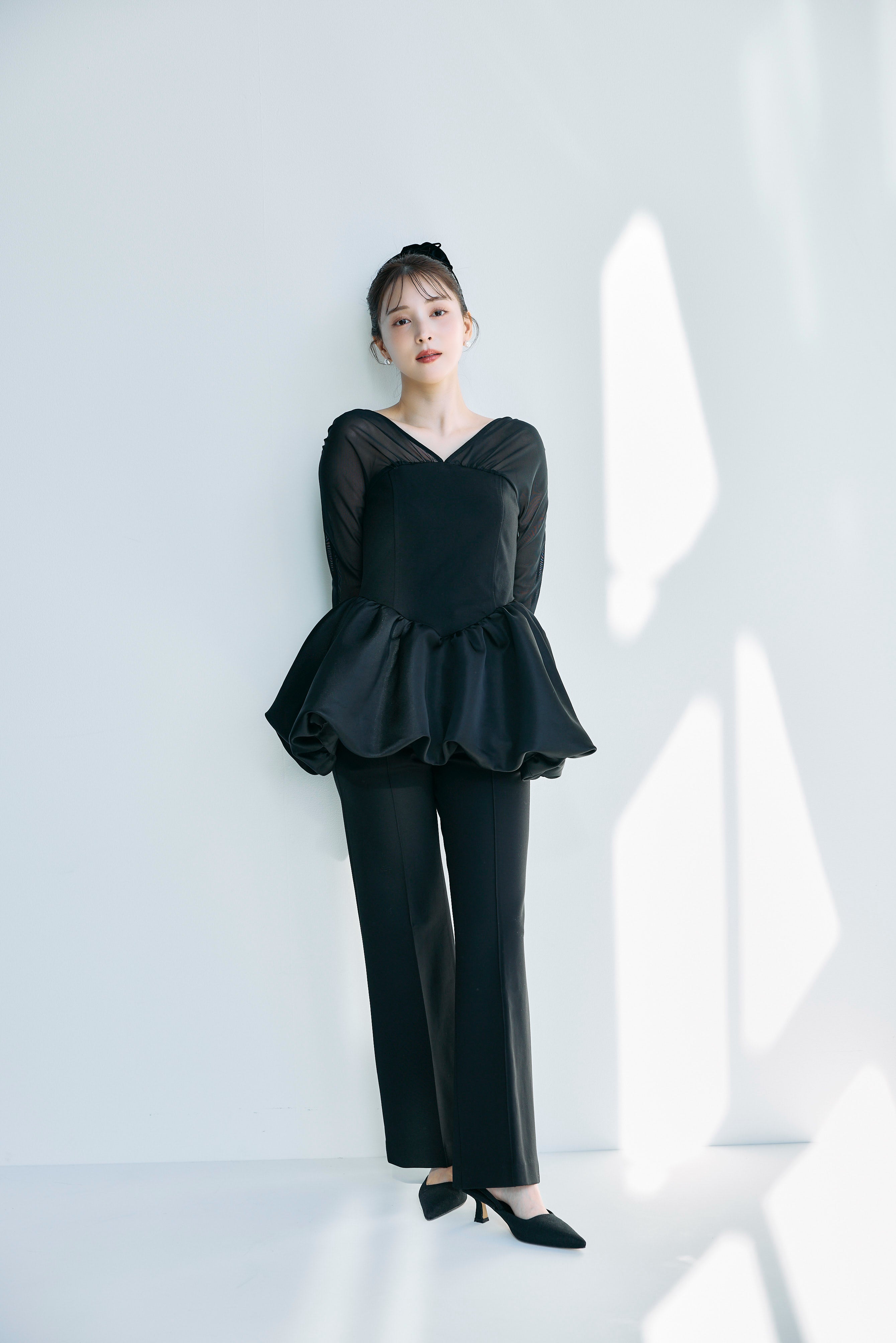 センタープレスセミフレアパンツ – poláura OFFICIAL ONLINE STORE センタープレスセミフレアパンツ – poláura OFFICIAL ONLINE STORE