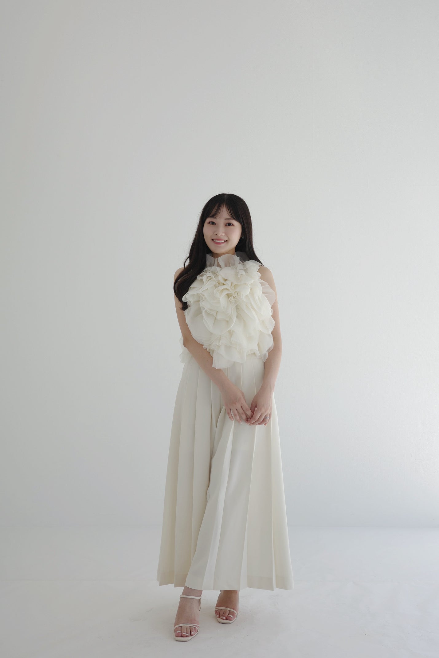 着用モデル：156cm 【トップス】カラー：off white【ボトムス】カラー：ivory サイズ：SS