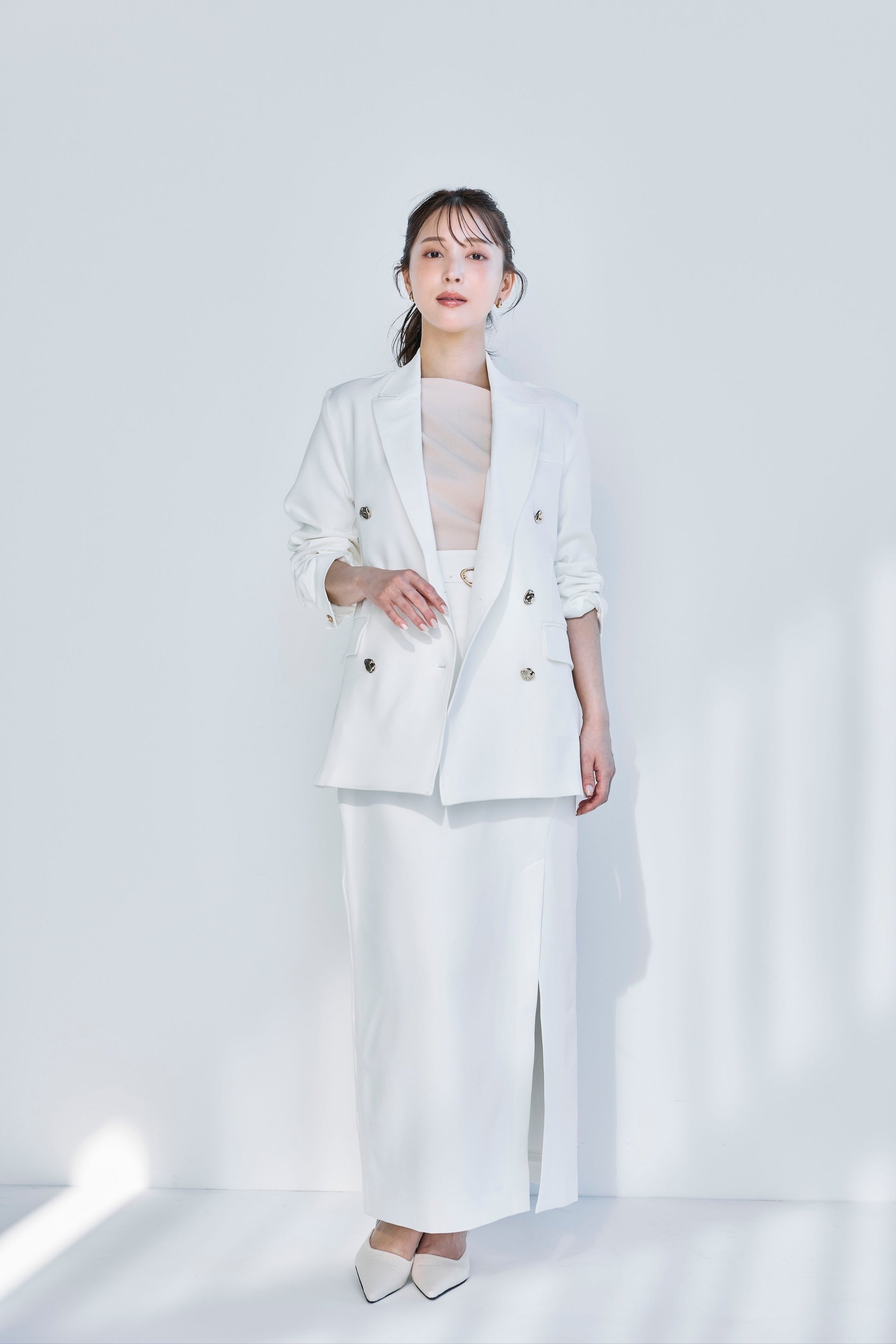 モデル身長：160cm　サイズ：M　カラー：white