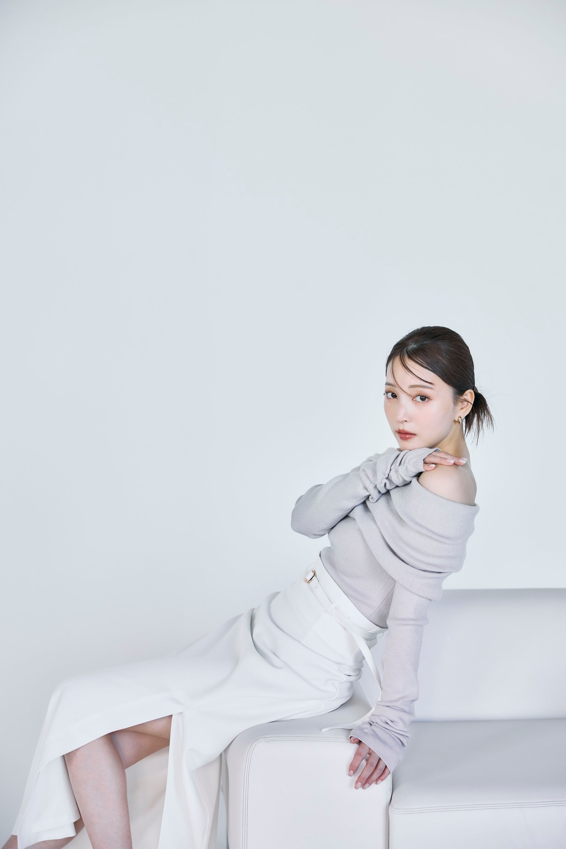 モデル身長：160cm　サイズ：M　カラー：white