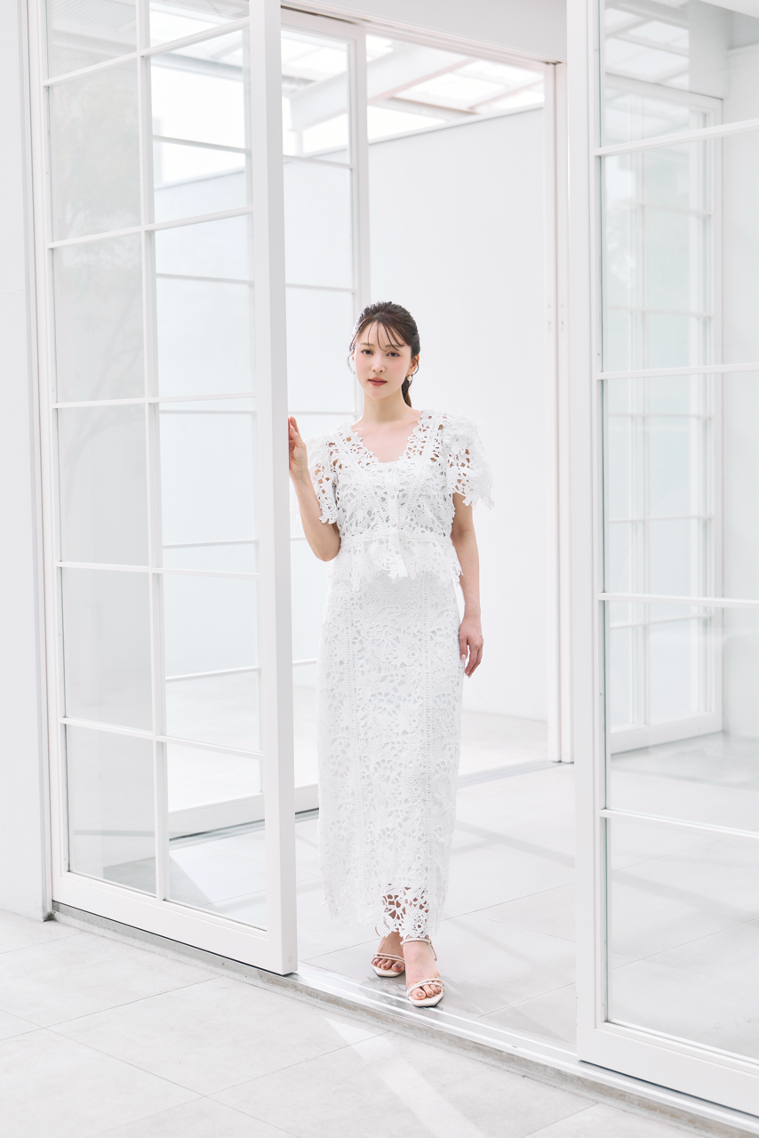 着用モデル：160cm サイズ：ボトムスMM カラー：white