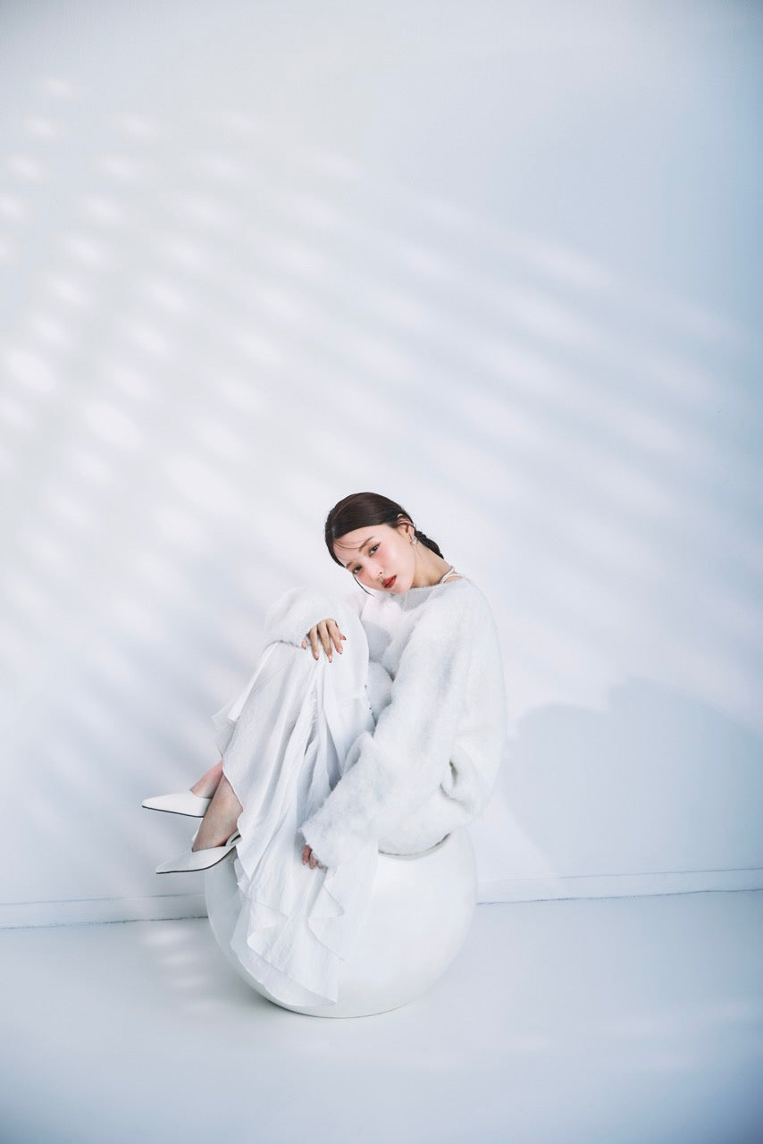 モデル身長：160cm カラー：off white