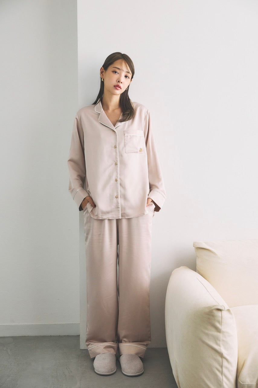 レディースモデル身長：172cm サイズ：レディース M カラー：pink