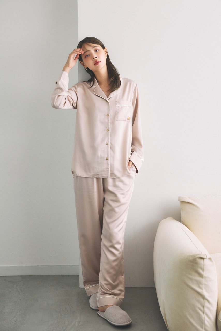 レディースモデル身長：172cm サイズ：レディース M カラー：pink