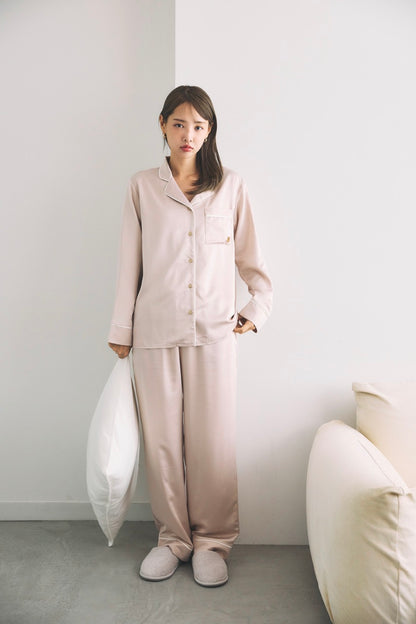 レディースモデル身長：172cm サイズ：レディース M カラー：pink
